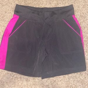 🤍4/$15 Workout shorts